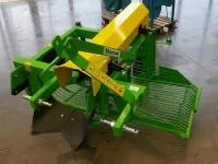 Bomet Z655 Картофелекопатель вибрационный с боковым выбросом